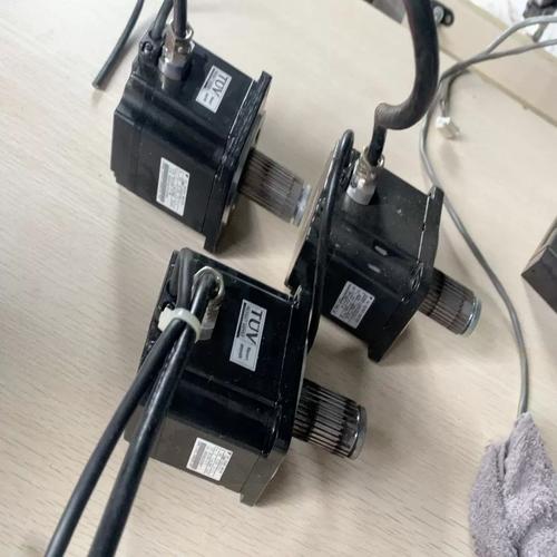 重慶伺服驅(qū)動(dòng)器維修，璧山 伺服機(jī)電機(jī)維修店